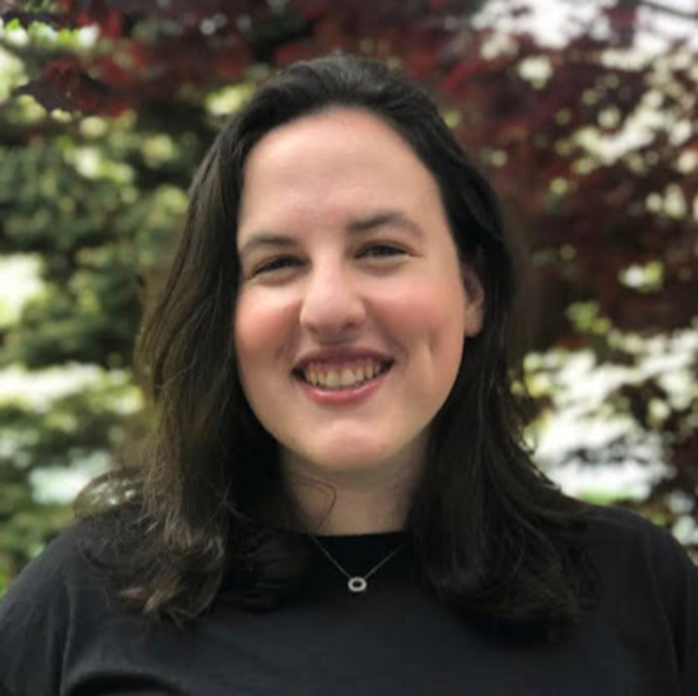 Meet your Posher, Abigail